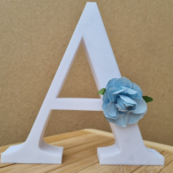 Lettre décorative Blanche avec Rose Bleue